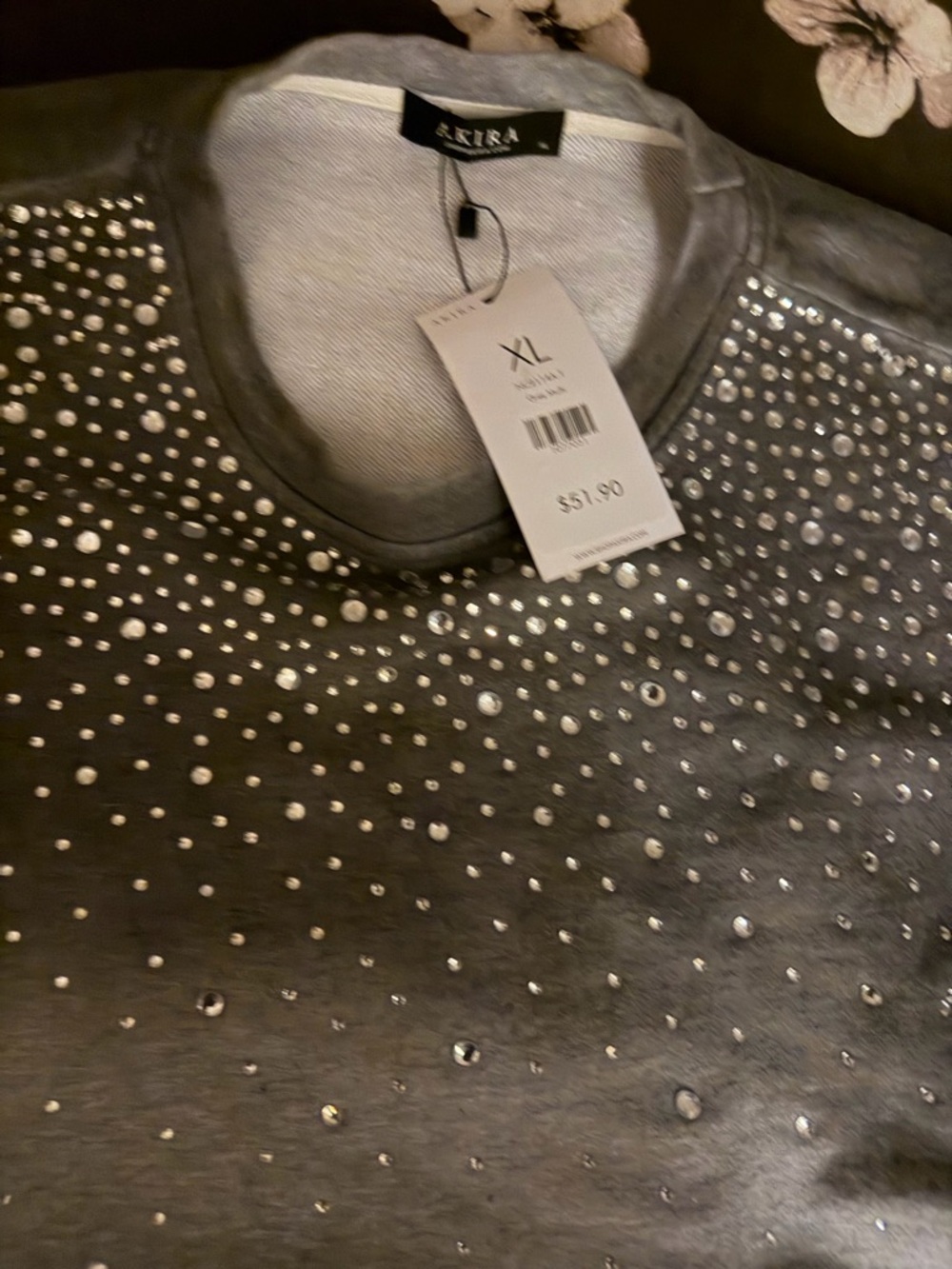 NWT AKIRA Night Sky Grey Studded Muscle Tee & Joggers Set - Picture 9 of 13